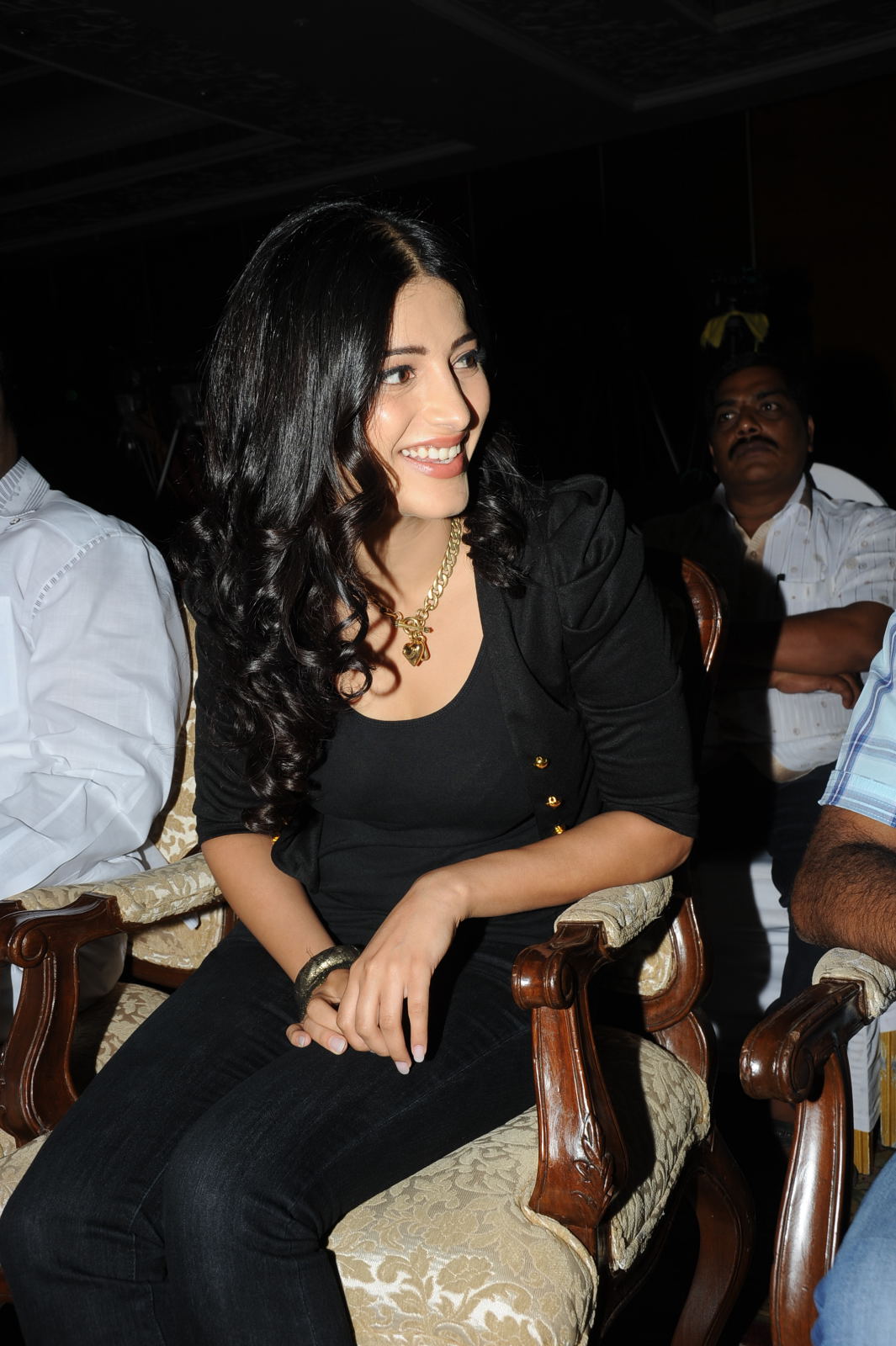 Shruti Haasan at 7th sense logo launch stills | Picture 72921